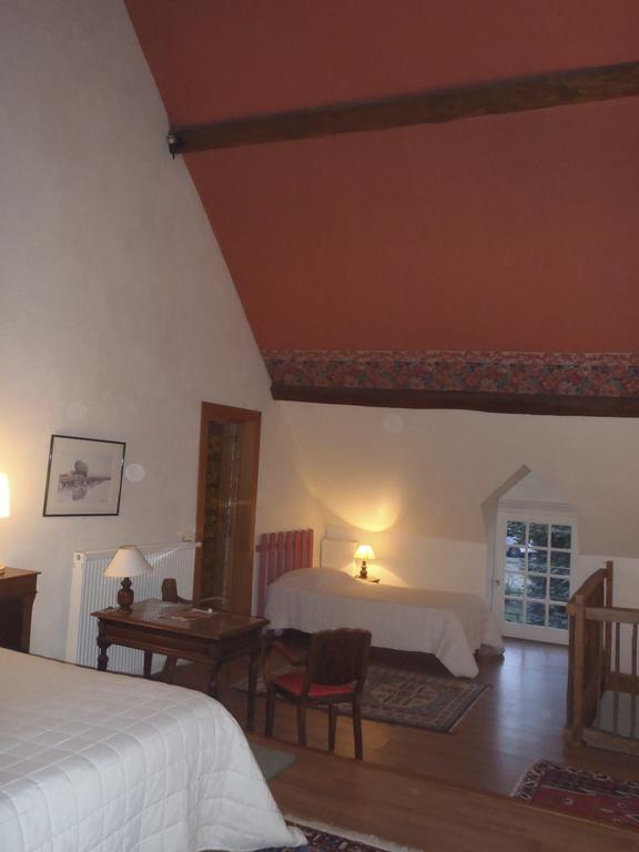 Chambres D'Hotes Du Domaine De Jacquelin Saint-Germain-du-Puy Εξωτερικό φωτογραφία