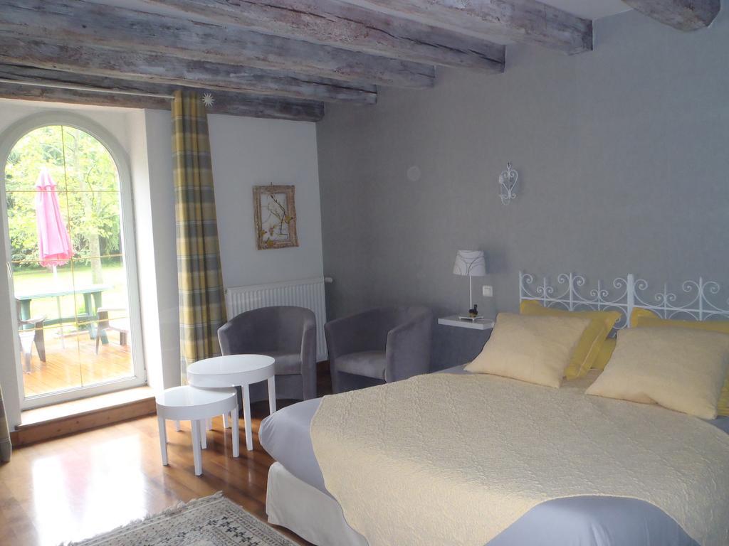 Chambres D'Hotes Du Domaine De Jacquelin Saint-Germain-du-Puy Εξωτερικό φωτογραφία